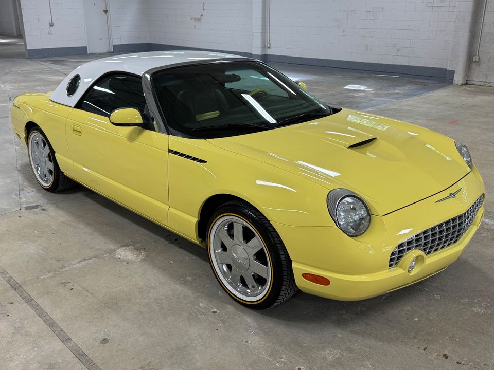 2002 Ford Thunderbird