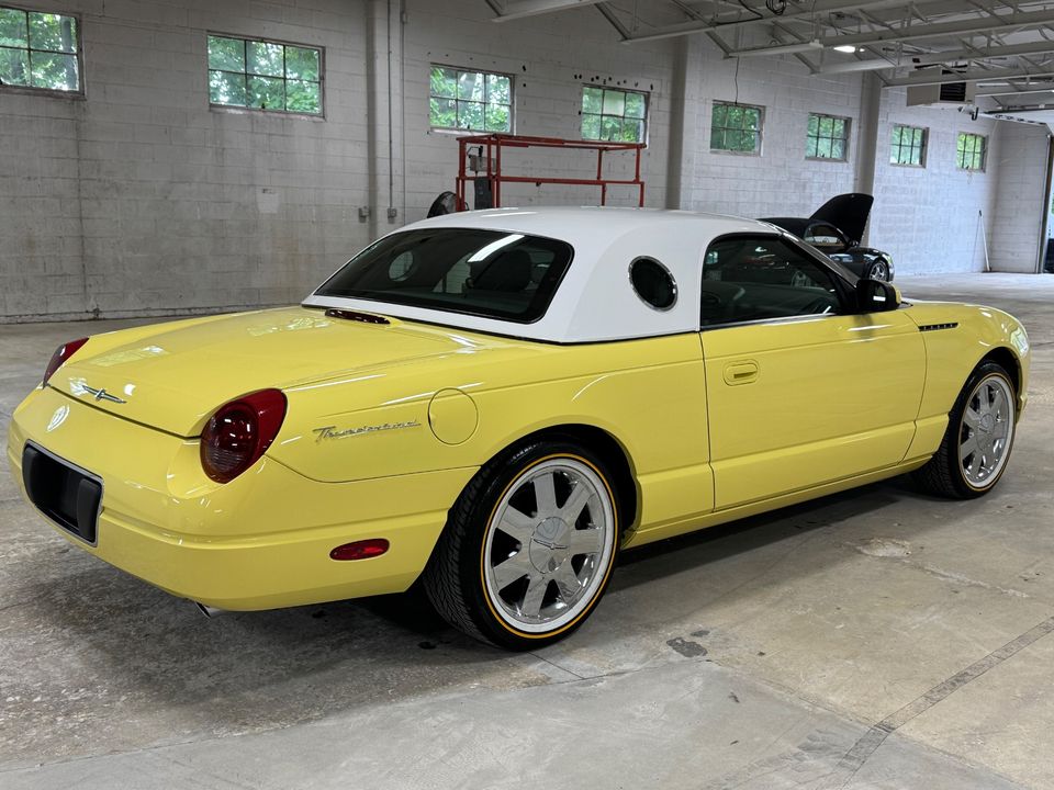 2002 Ford Thunderbird