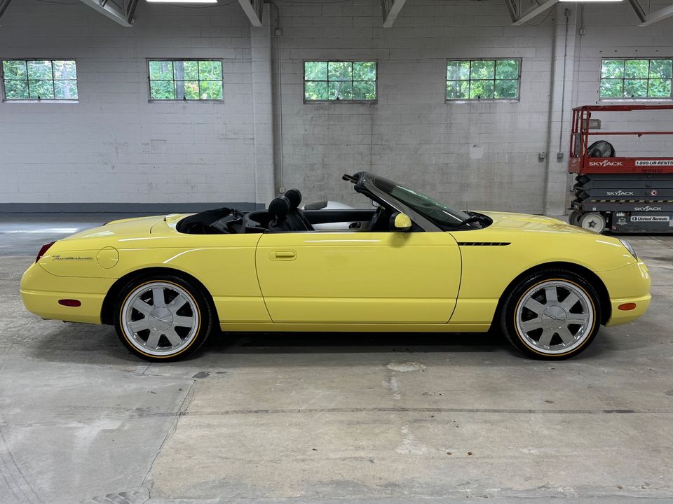 2002 Ford Thunderbird