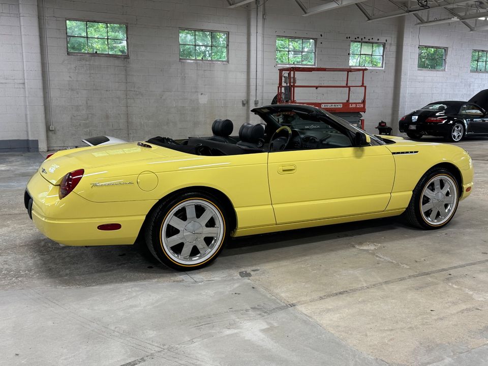 2002 Ford Thunderbird