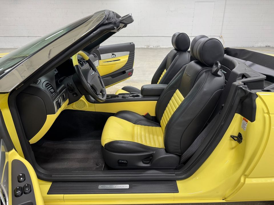 2002 Ford Thunderbird