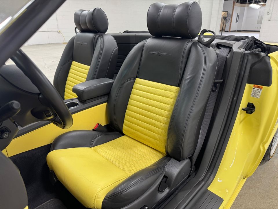 2002 Ford Thunderbird