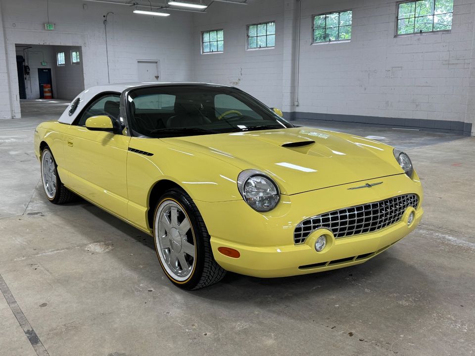 2002 Ford Thunderbird