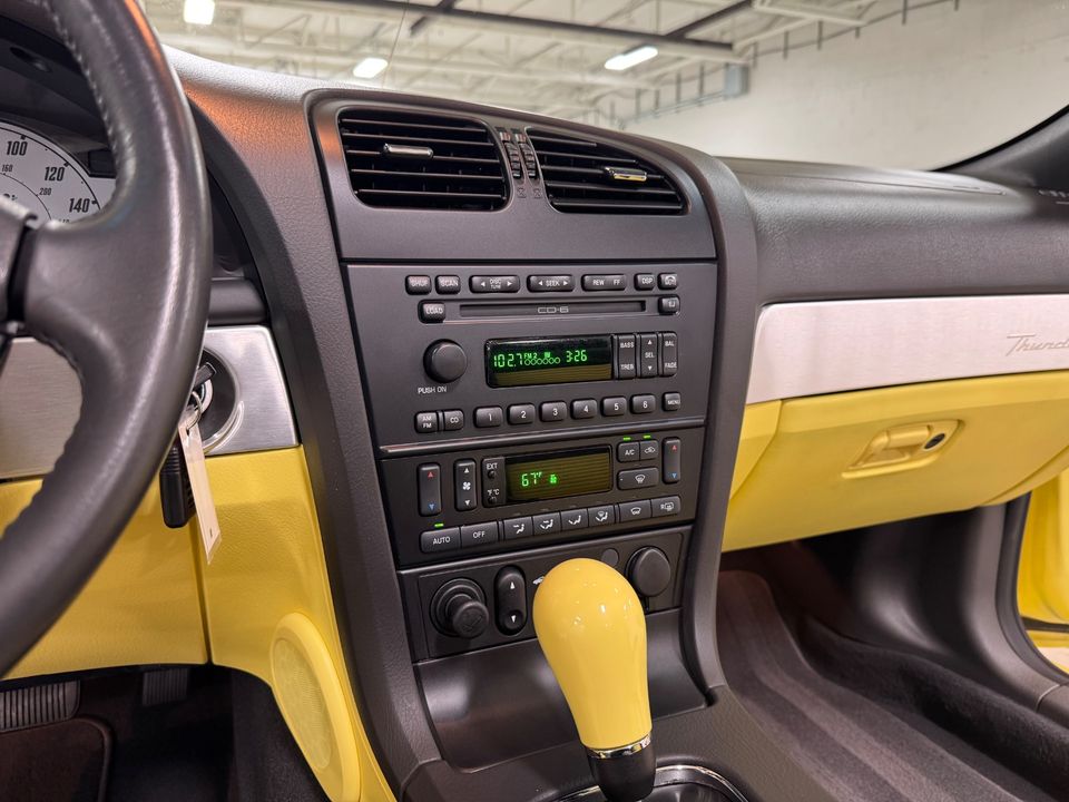 2002 Ford Thunderbird