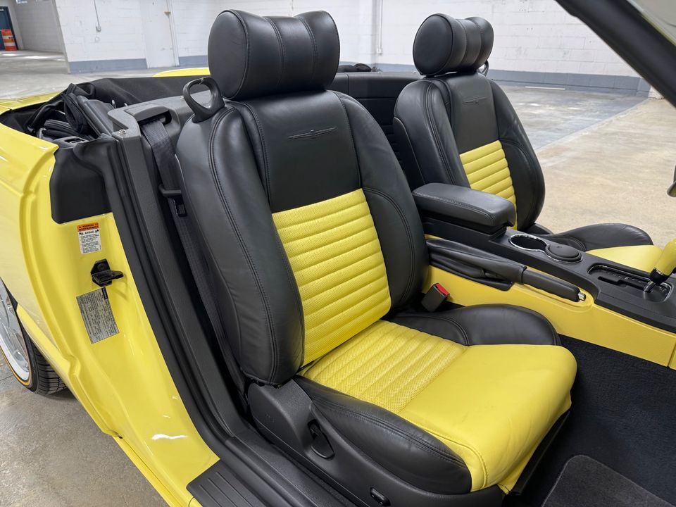 2002 Ford Thunderbird