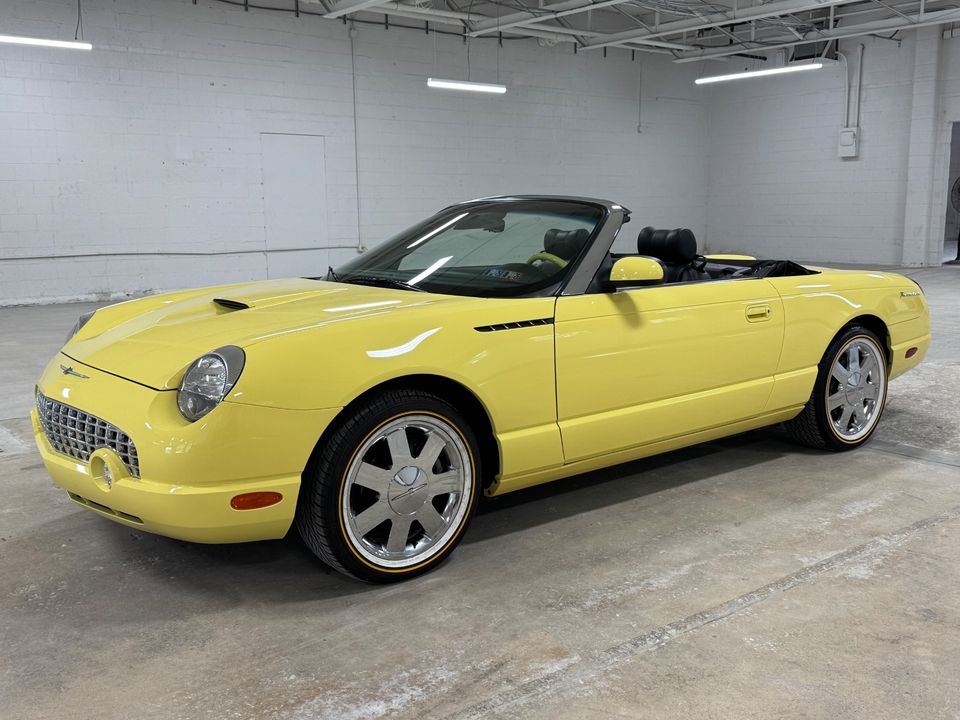 2002 Ford Thunderbird