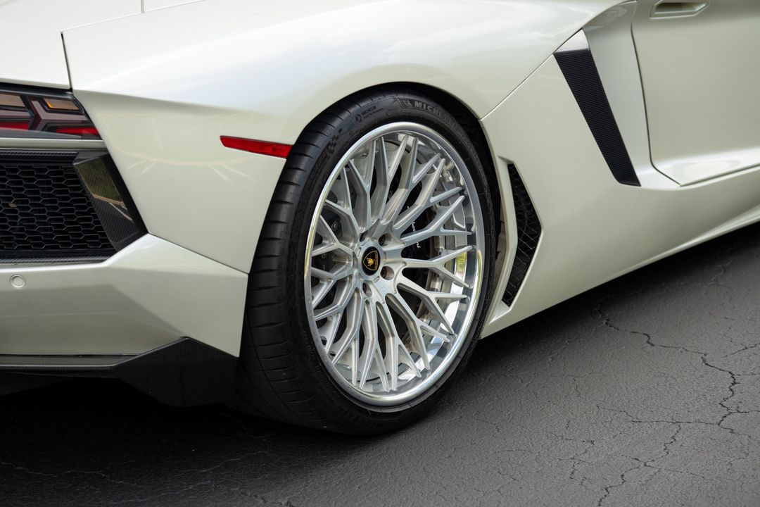 2015 Lamborghini Aventador