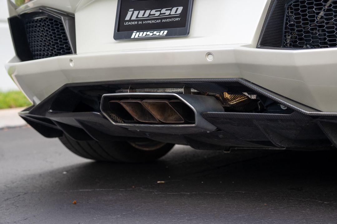 2015 Lamborghini Aventador