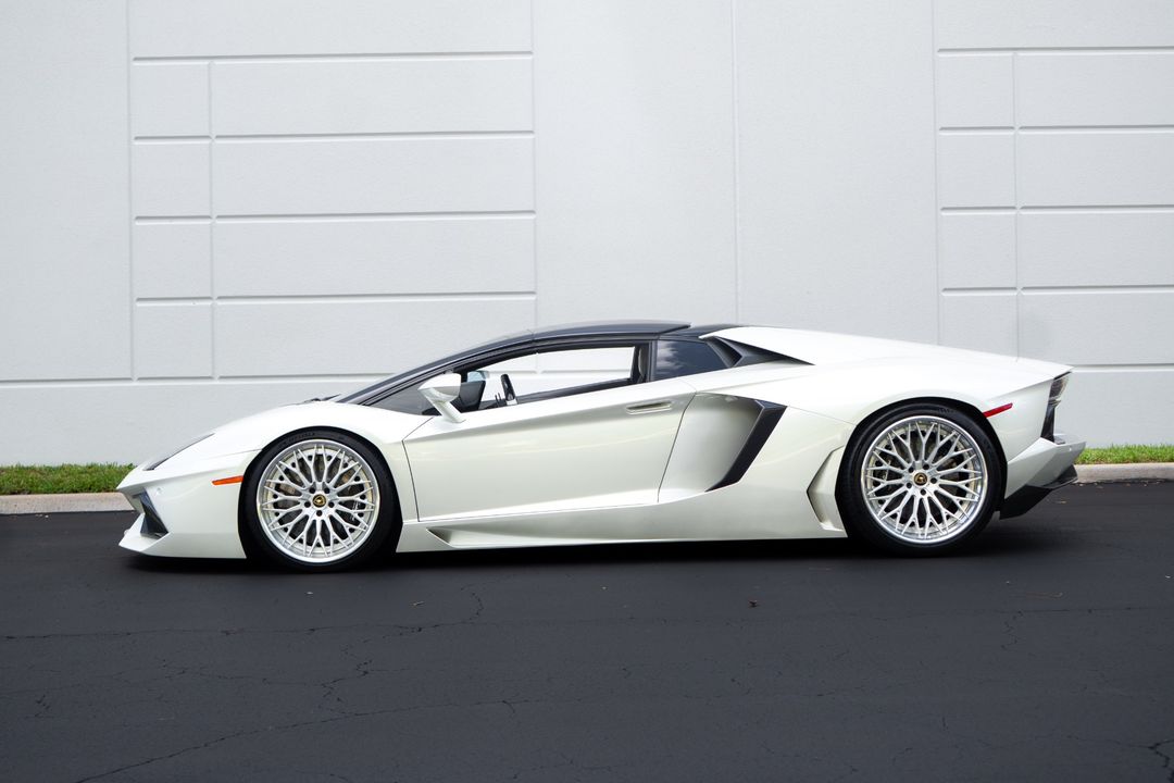 2015 Lamborghini Aventador