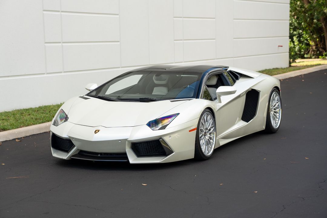 2015 Lamborghini Aventador