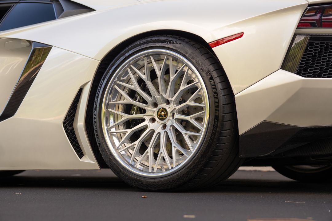 2015 Lamborghini Aventador
