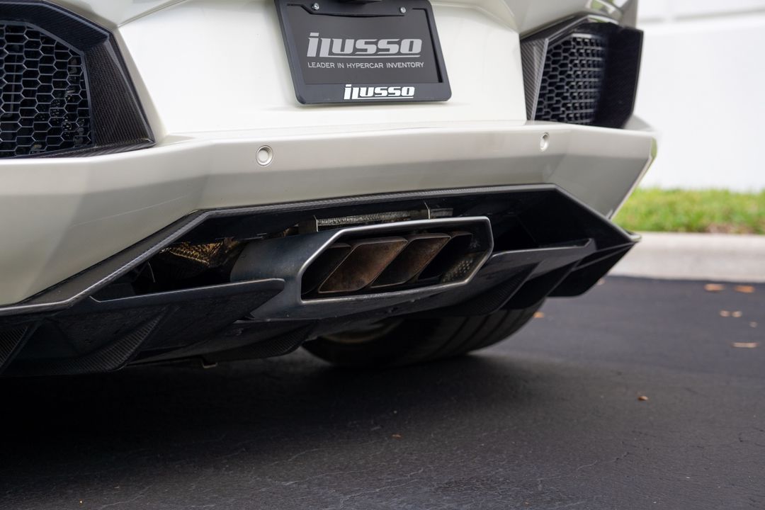 2015 Lamborghini Aventador