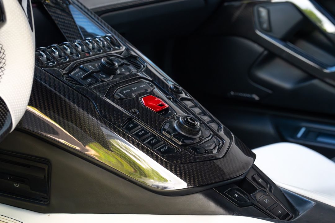 2015 Lamborghini Aventador