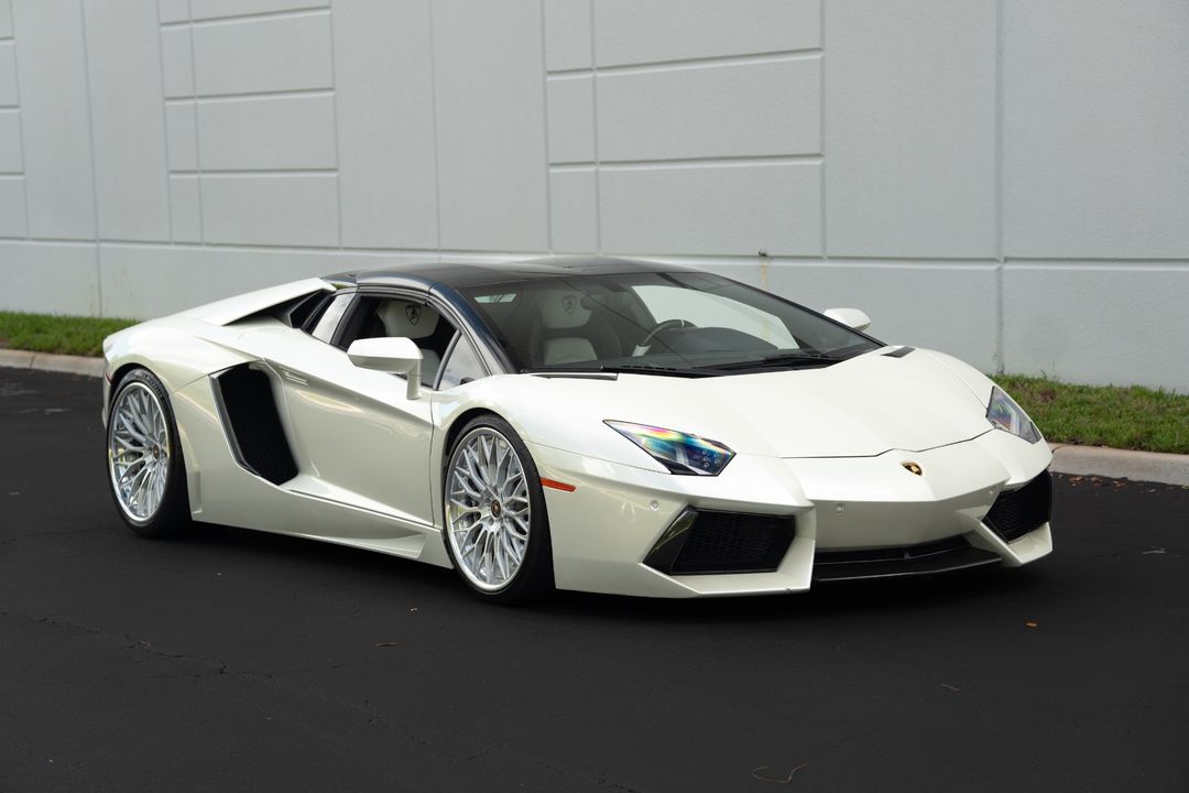 2015 Lamborghini Aventador