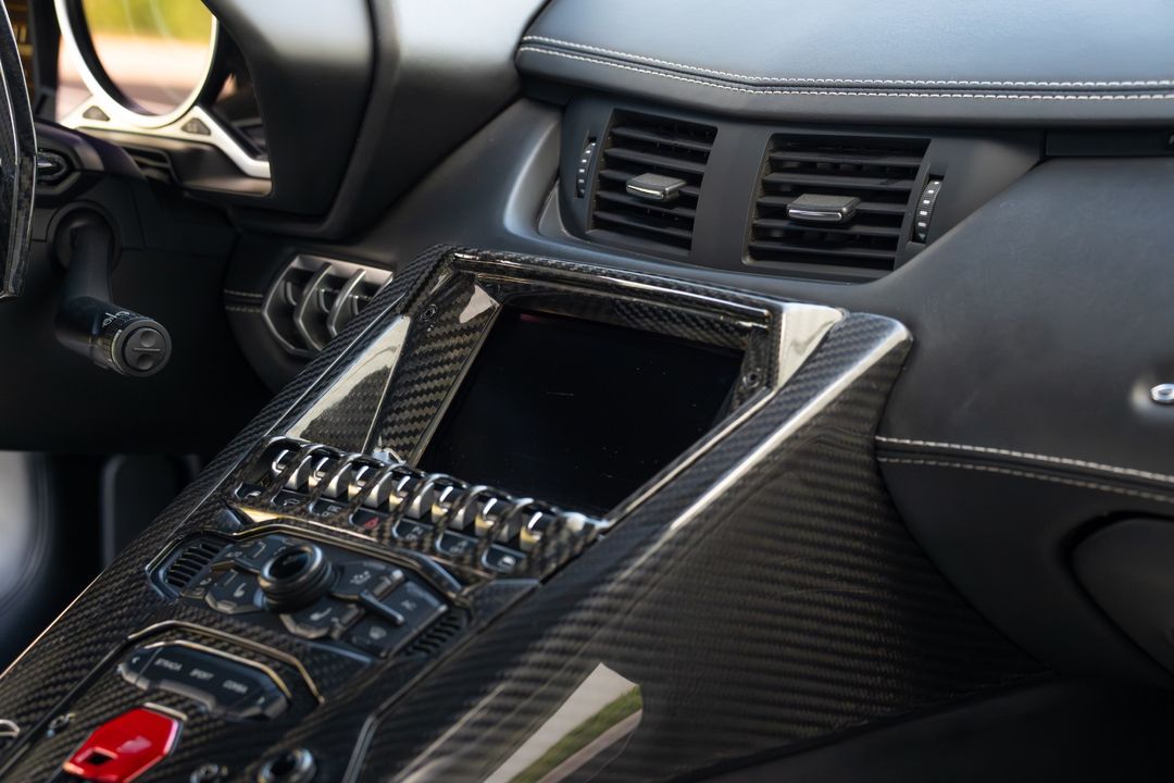 2015 Lamborghini Aventador