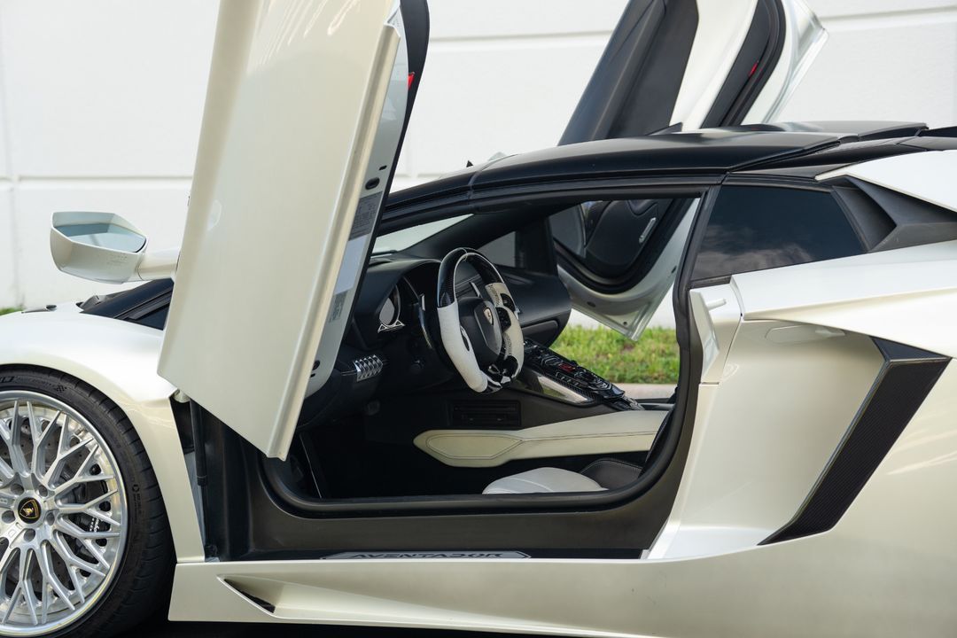 2015 Lamborghini Aventador