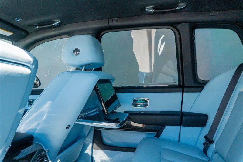 2025 Rolls-Royce Black Badge Cullinan