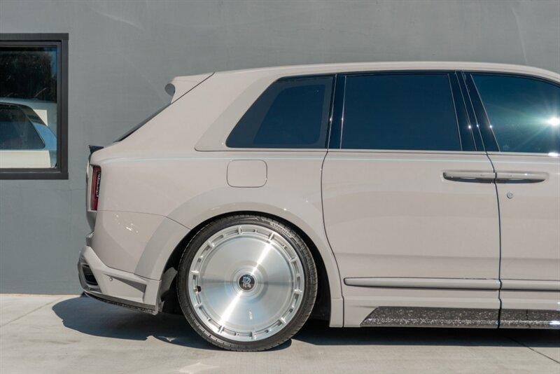 2025 Rolls-Royce Black Badge Cullinan