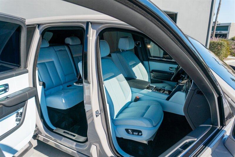 2025 Rolls-Royce Black Badge Cullinan