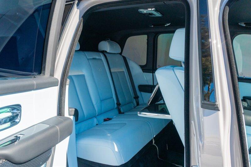 2025 Rolls-Royce Black Badge Cullinan