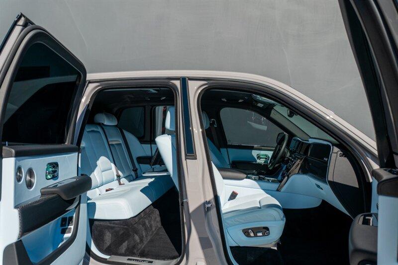 2025 Rolls-Royce Black Badge Cullinan