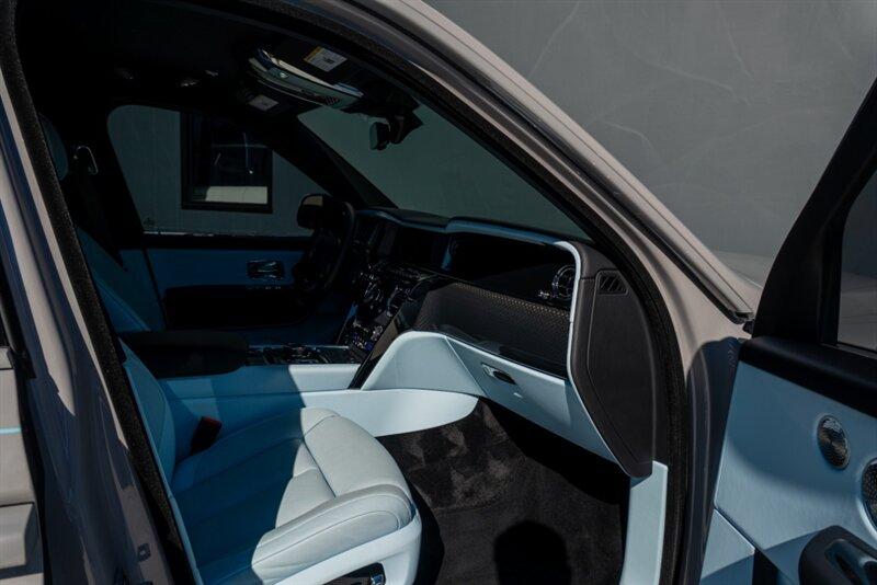 2025 Rolls-Royce Black Badge Cullinan