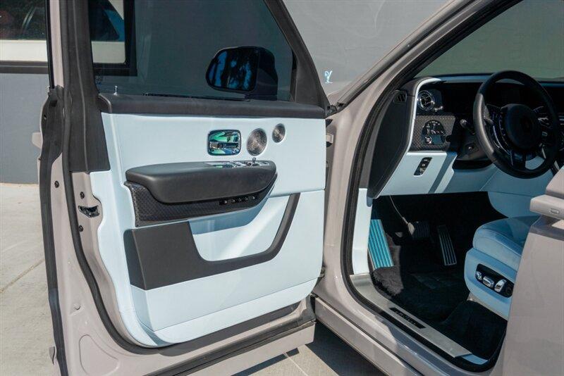 2025 Rolls-Royce Black Badge Cullinan