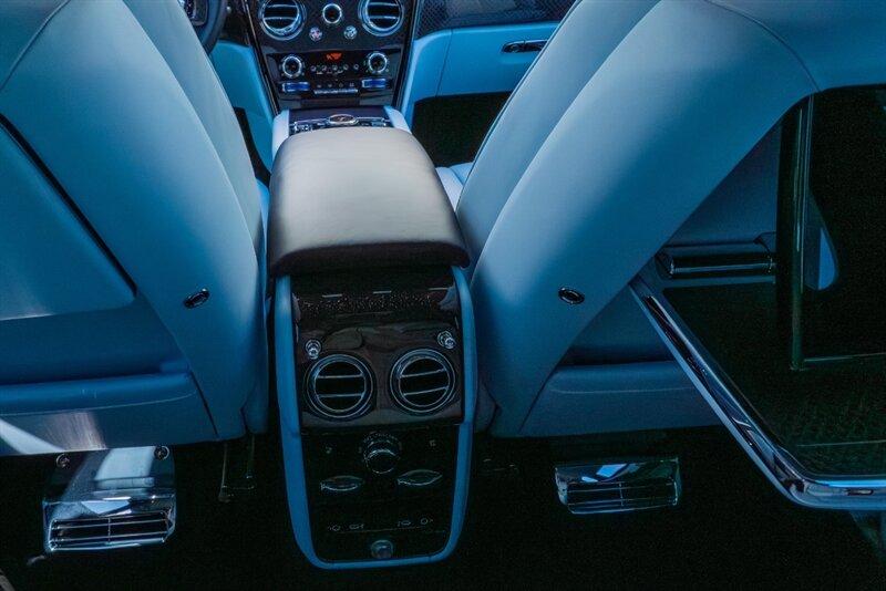 2025 Rolls-Royce Black Badge Cullinan