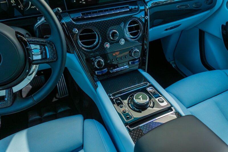 2025 Rolls-Royce Black Badge Cullinan