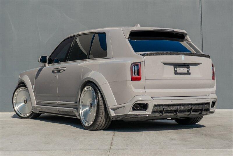 2025 Rolls-Royce Black Badge Cullinan