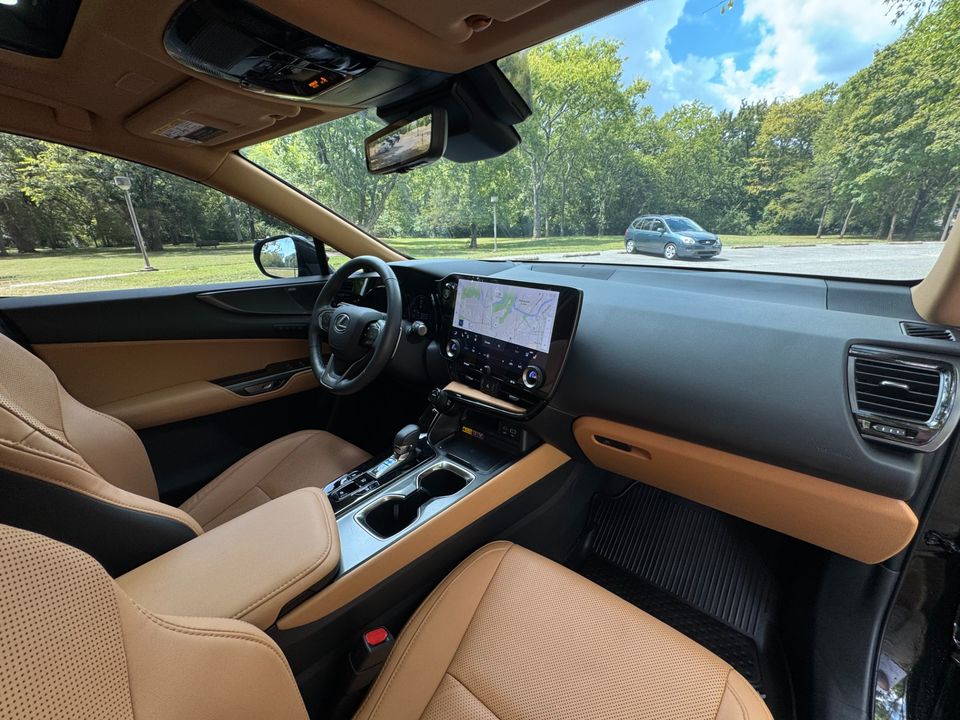 2025 Lexus NX 350h