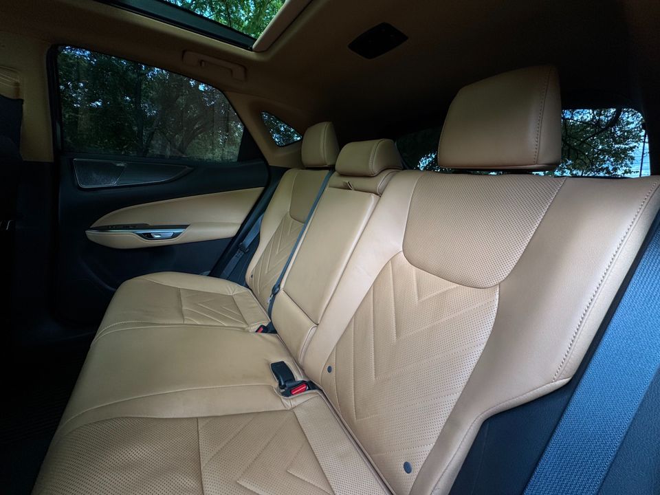 2025 Lexus NX 350h