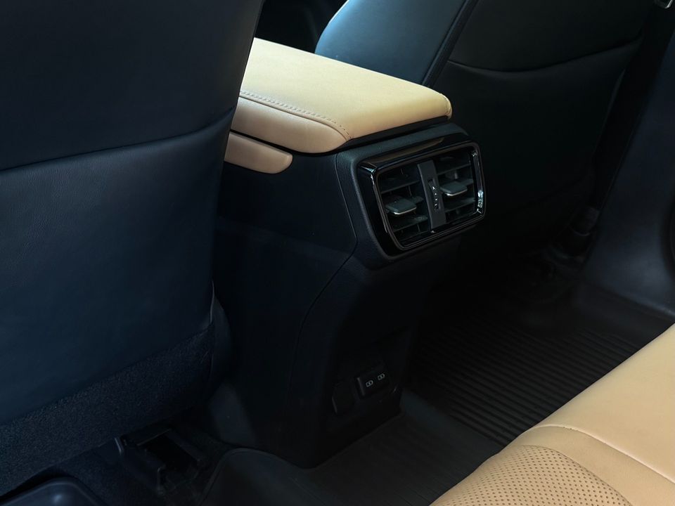 2025 Lexus NX 350h