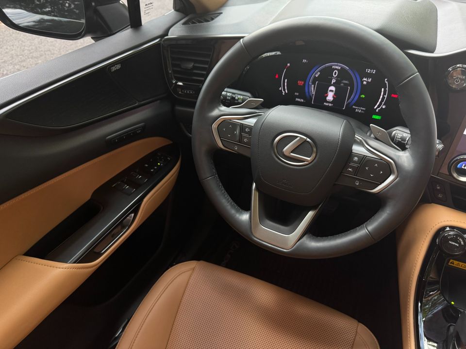 2025 Lexus NX 350h