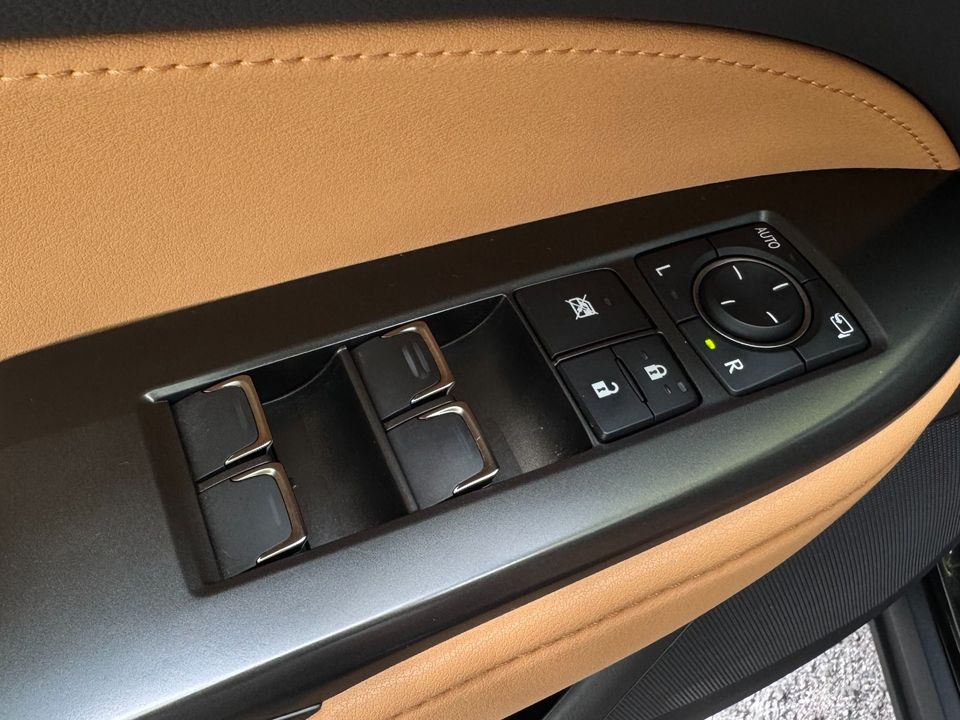 2025 Lexus NX 350h