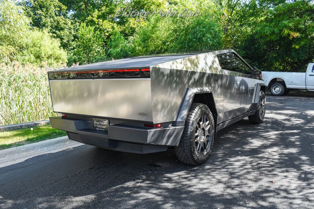 2024 Tesla Cybertruck