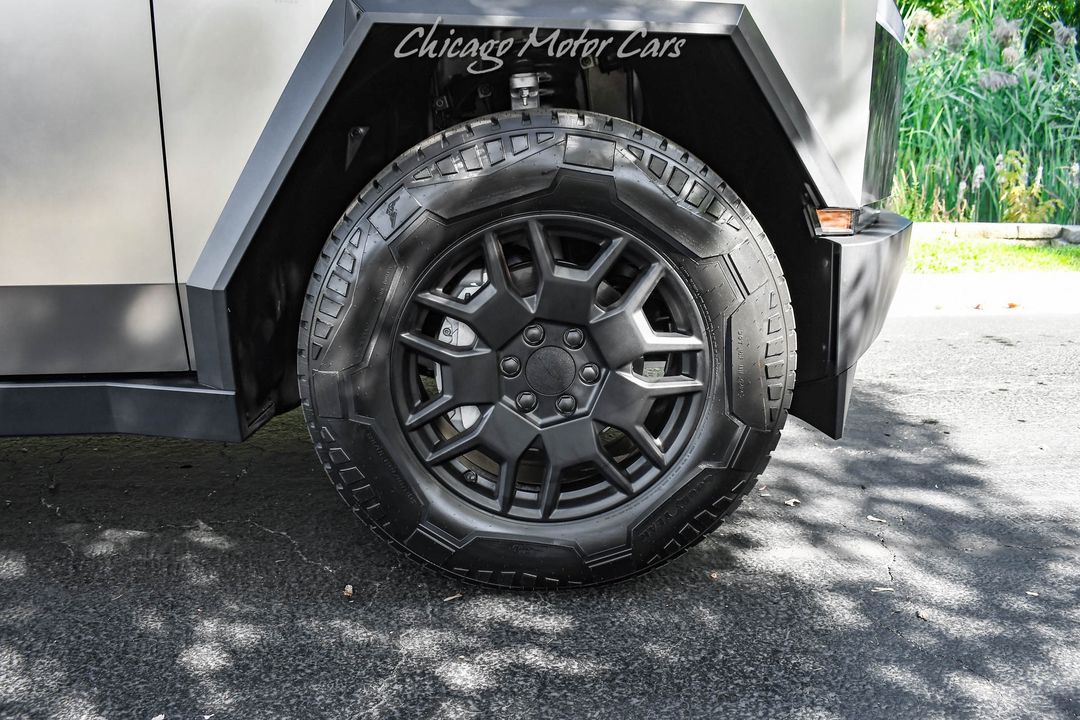 2024 Tesla Cybertruck