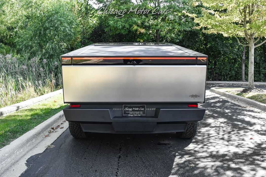 2024 Tesla Cybertruck