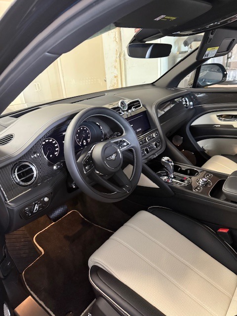 2022 Bentley Bentayga