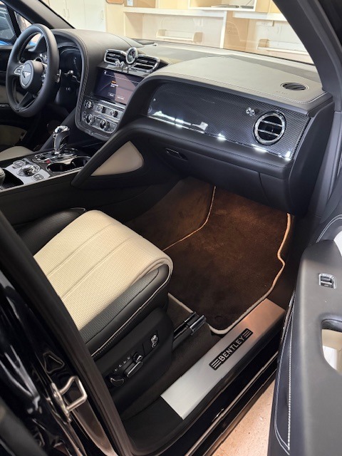 2022 Bentley Bentayga