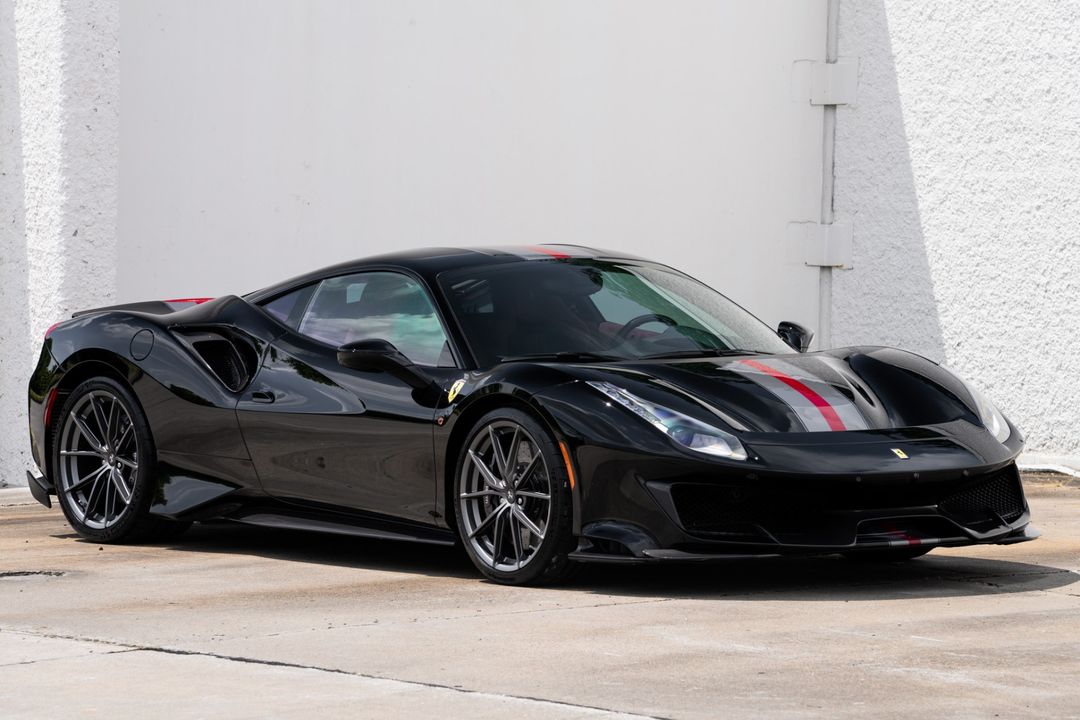 2020 Ferrari 488 Pista