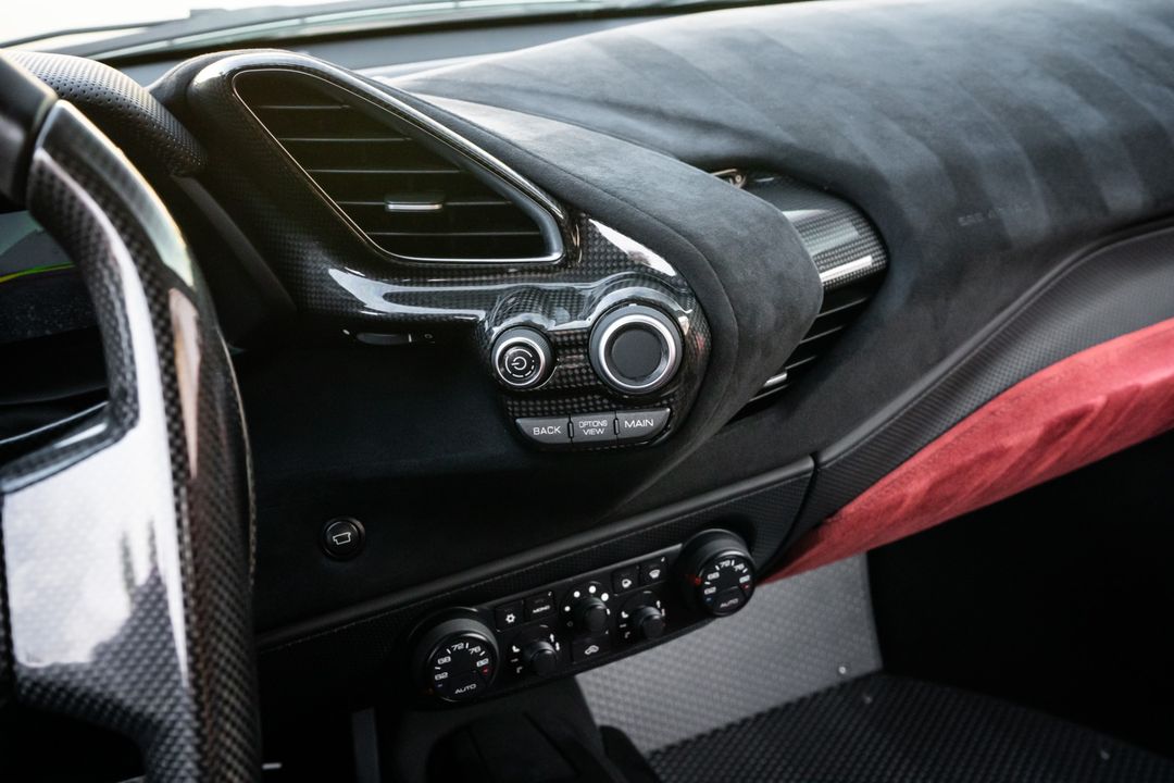 2020 Ferrari 488 Pista