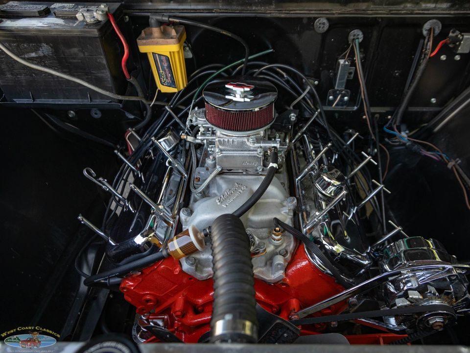 1957 Chevrolet Cameo Carrier 3124