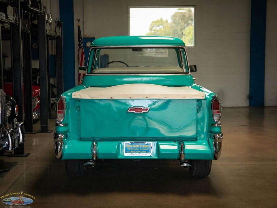 1957 Chevrolet Cameo Carrier 3124