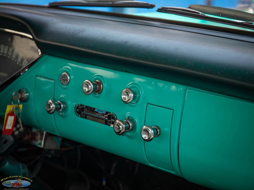 1957 Chevrolet Cameo Carrier 3124