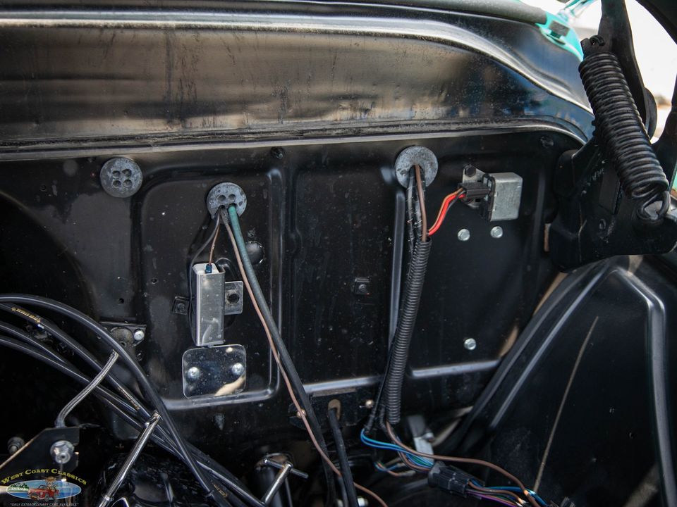 1957 Chevrolet Cameo Carrier 3124