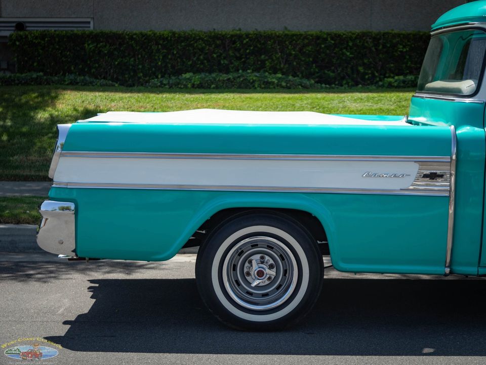1957 Chevrolet Cameo Carrier 3124