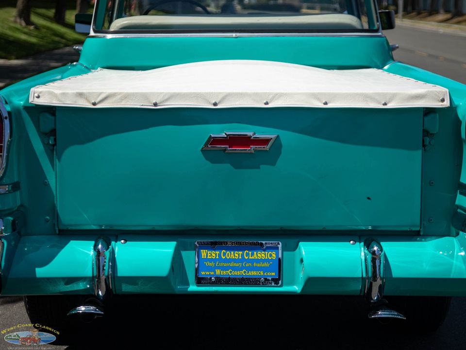 1957 Chevrolet Cameo Carrier 3124