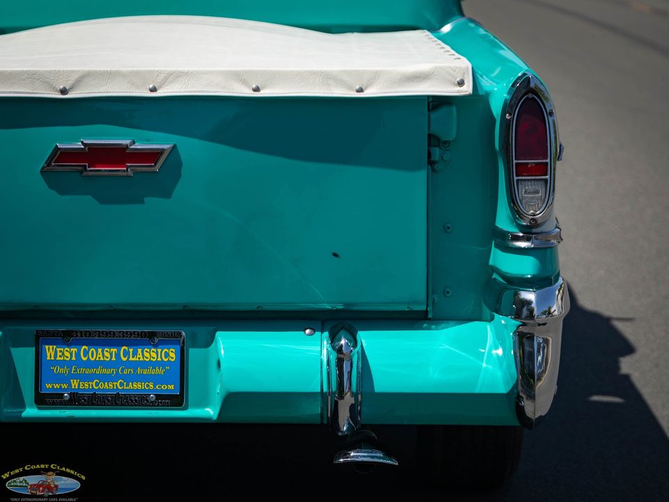 1957 Chevrolet Cameo Carrier 3124