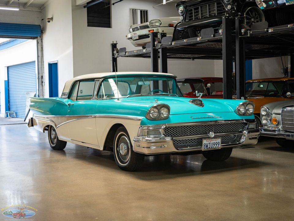 1958 Ford Fairlane 500 Skyliner Retractable 352/300HP V8